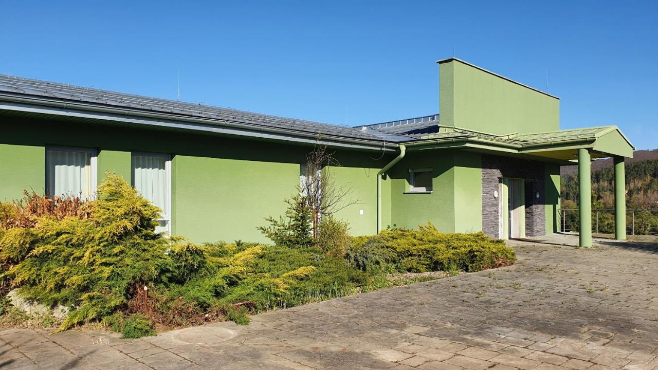 Vila Doliny Kunfalva Kültér fotó